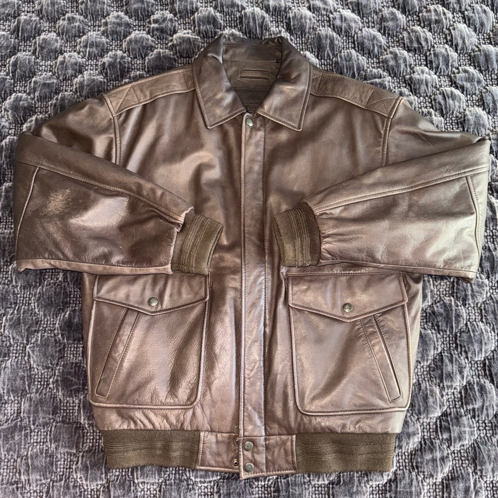 ❌SOLD❌Vintage Roundtree & Yorke Motorcycle Bomber Jacket